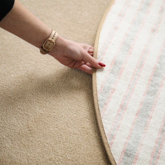 Tapis rond Hypnose beige nude Galon tabac - envers