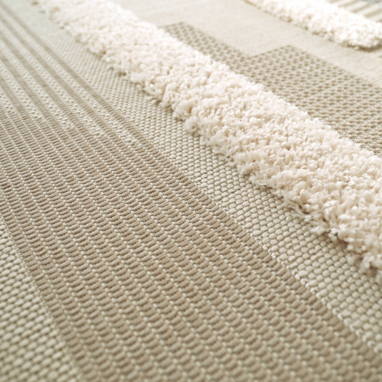 Tapis en relief géométrique - Salvador - Lignes écru et beige naturel - gros plan