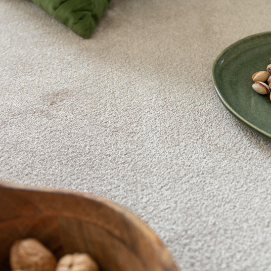 Tapis contemporain ultra doux Pulse argile beige, revêtement velours haut de gamme beige sable