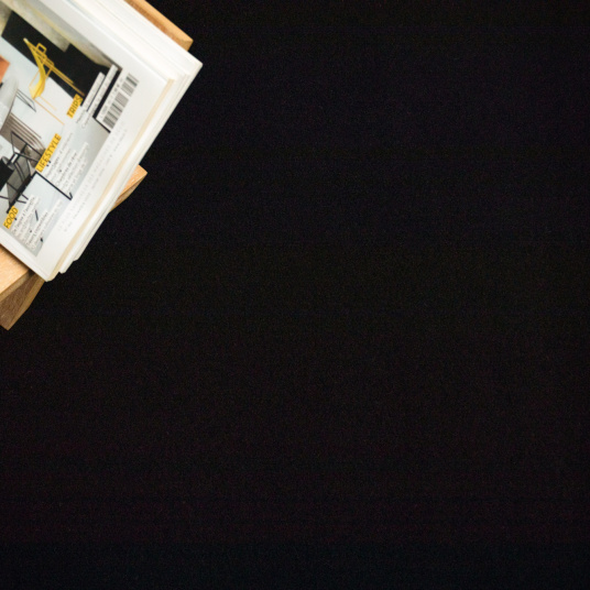 Moquette professionnelle Orotex Revexpo Noir pour scénographies et salons