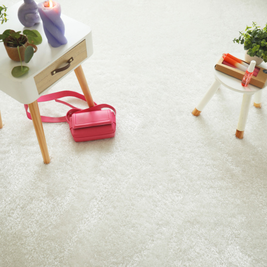 Moquette épaisse Éclat FusionBac Shaggy blanc 30 mm chambre cosy