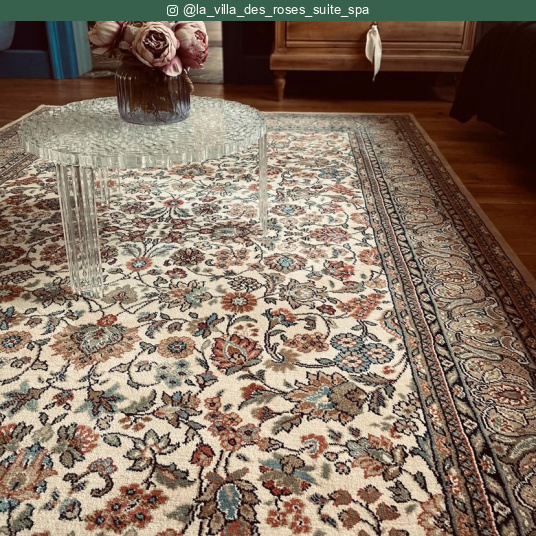 Tapis traditionnel floral Mamie in love Corail doux, tapis vintage revisité au style romantique et tendance