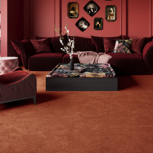 Sol textile Pulse Cuivre brûlé, moquette moelleuse ultra douce transformant le salon en espace cosy et élégant