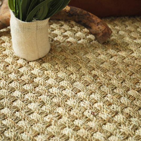 Tapis jonc de mer Chennai natté 4x4 ganse lin marron taupe - gros plan