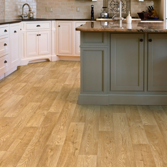 Sol Vinyle First - Effet parquet chêne traditionnel - Salle à manger