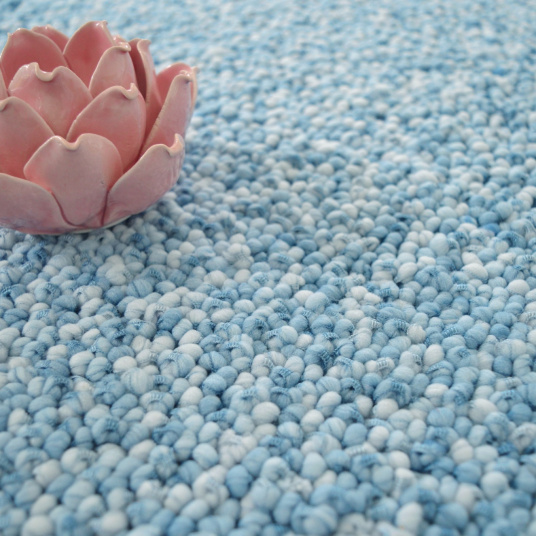 Tapis Billes - Bleu pastel - gros plan