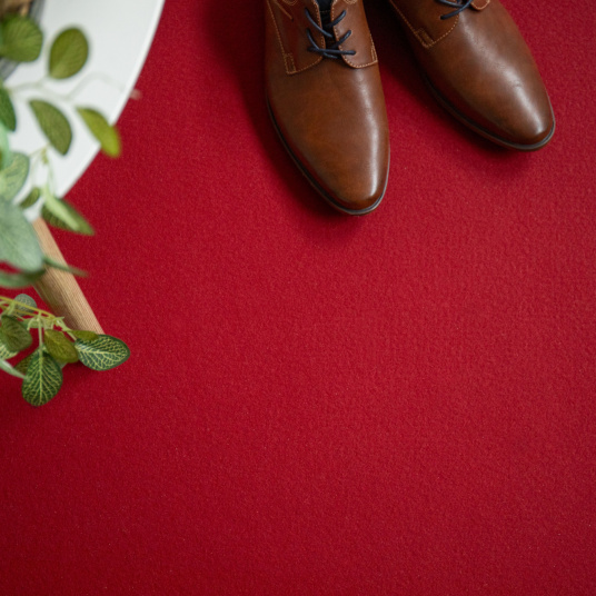 Moquette filmée Stand Event Bordeaux sous chaussures, solution temporaire pour exposition