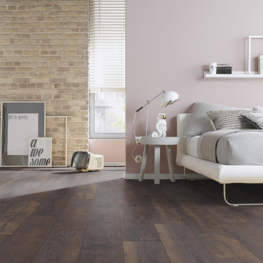 Parquet flottant Stratifié compatible cuisine salle de bain - Chêne brun Cuba - Chambre