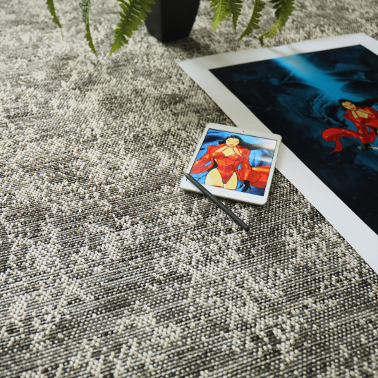 Tapis intérieur / extérieur Jambi nuances gris minéral ganse anthracite - vue de près