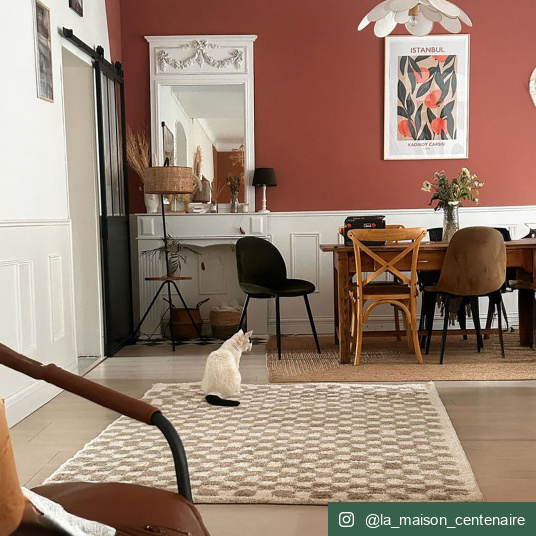 Tapis damier à poils longs - Colorama - Beige rétro - partenariat