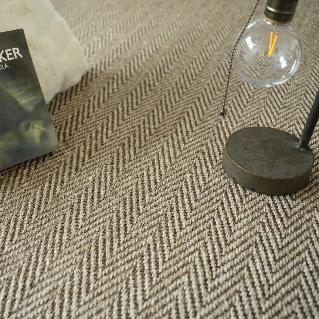 Tapis sur mesure sisal Maya chevron beige