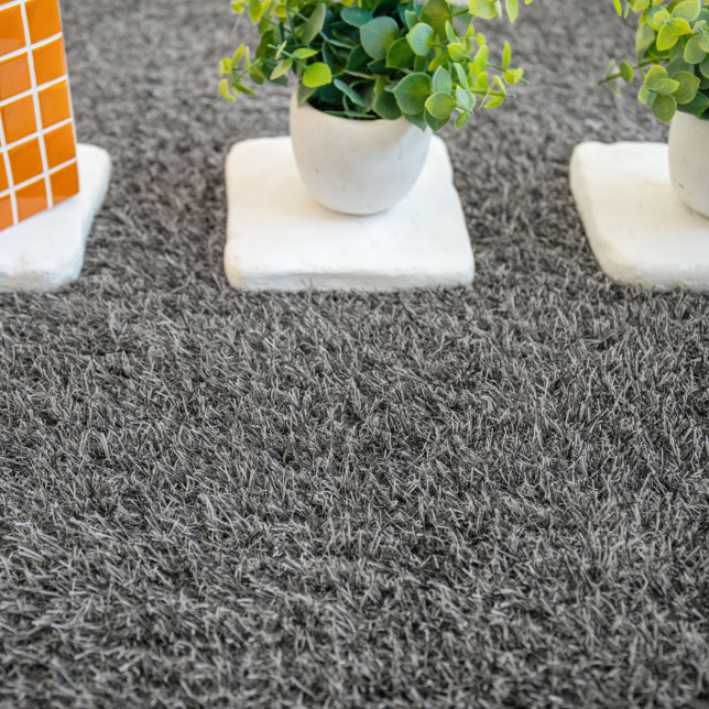 Gazon artificiel Essential Garden Gris minéral - 22 mm