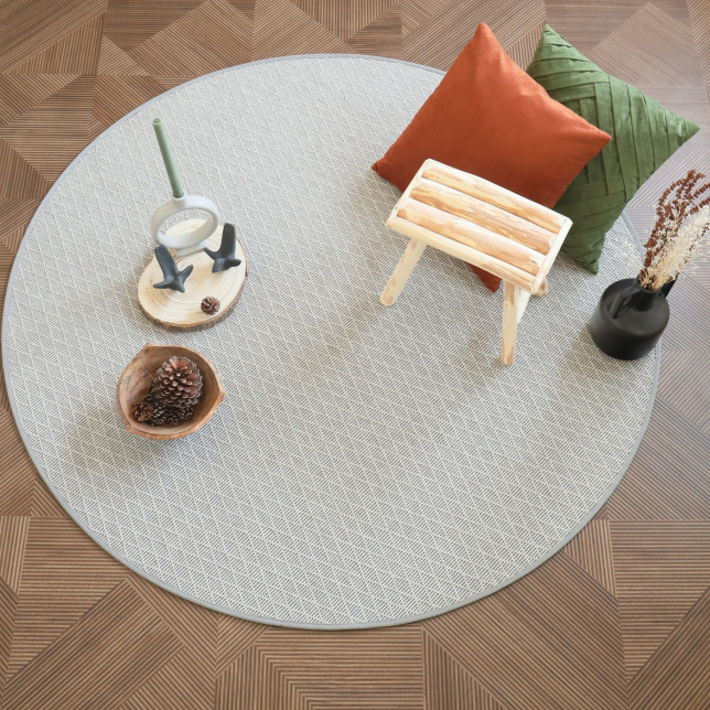 Tapis rond intérieur et extérieur Timika blanc craie galon gris - vue de loin