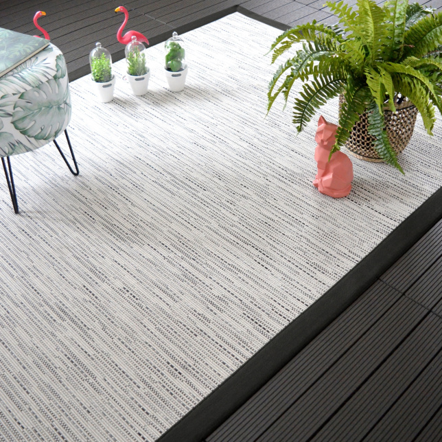 Tapis intérieur / extérieur Bornéo blanc ganse noire