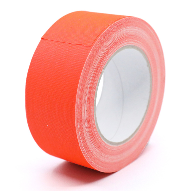 Gaffeur fluo ruban adhésif toilé orange 50 mm x 25 m en rouleau