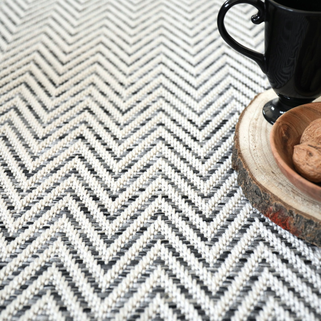 Moquette tissé plat Java chevron blanc