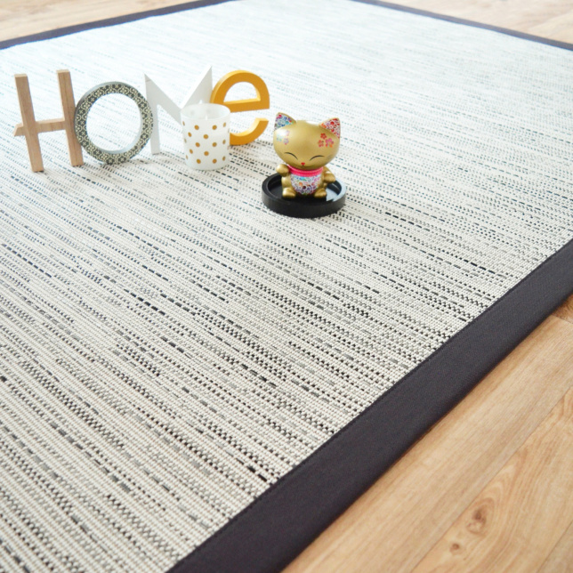 Tapis tissé plat Bornéo blanc ganse coton anthracite