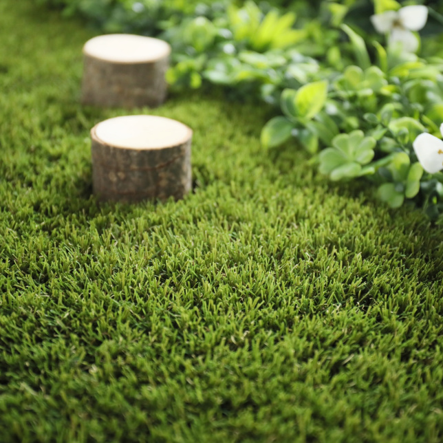 Gazon synthétique Pro Expert 40 mm, la qualité du haut de gamme de qualité professionnel aux 7 couleurs de fibres