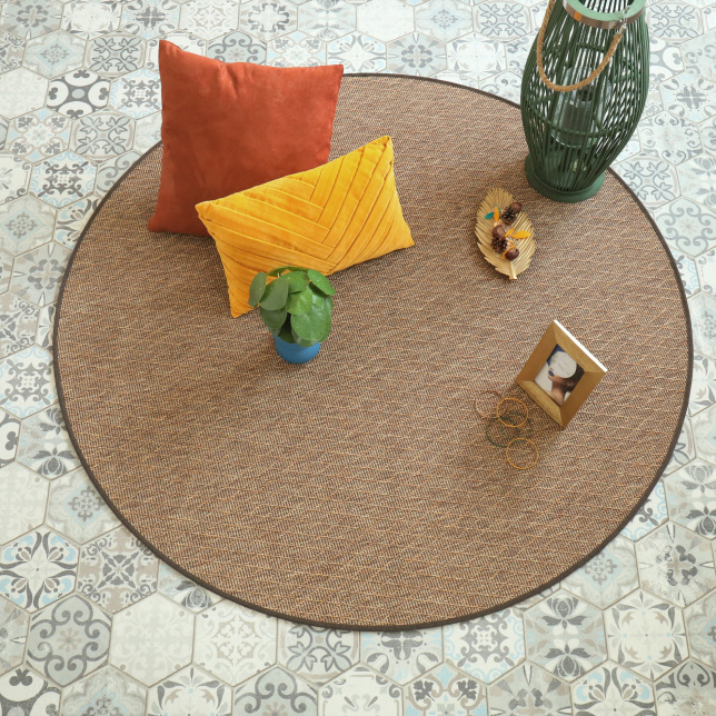 Tapis rond intérieur et extérieur Timika marron camel galon marron - vue de loin