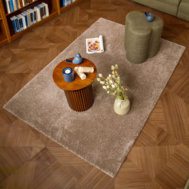 Tapis de salon ou chambre Select Chocolat, moelleux et élégant pour décoration contemporaine