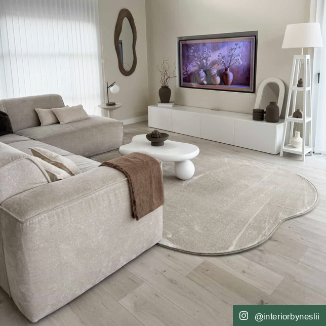 Tapis contemporain de forme organique - Pulse - Argile beige