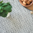 Moquette tiss plat Java chevron blanc - gros plan