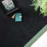 Tapis Mange Noir - Ganse coton vert olive - Tranche vue de loin