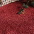 Moquette velours Balsan rouge passion - gros plan