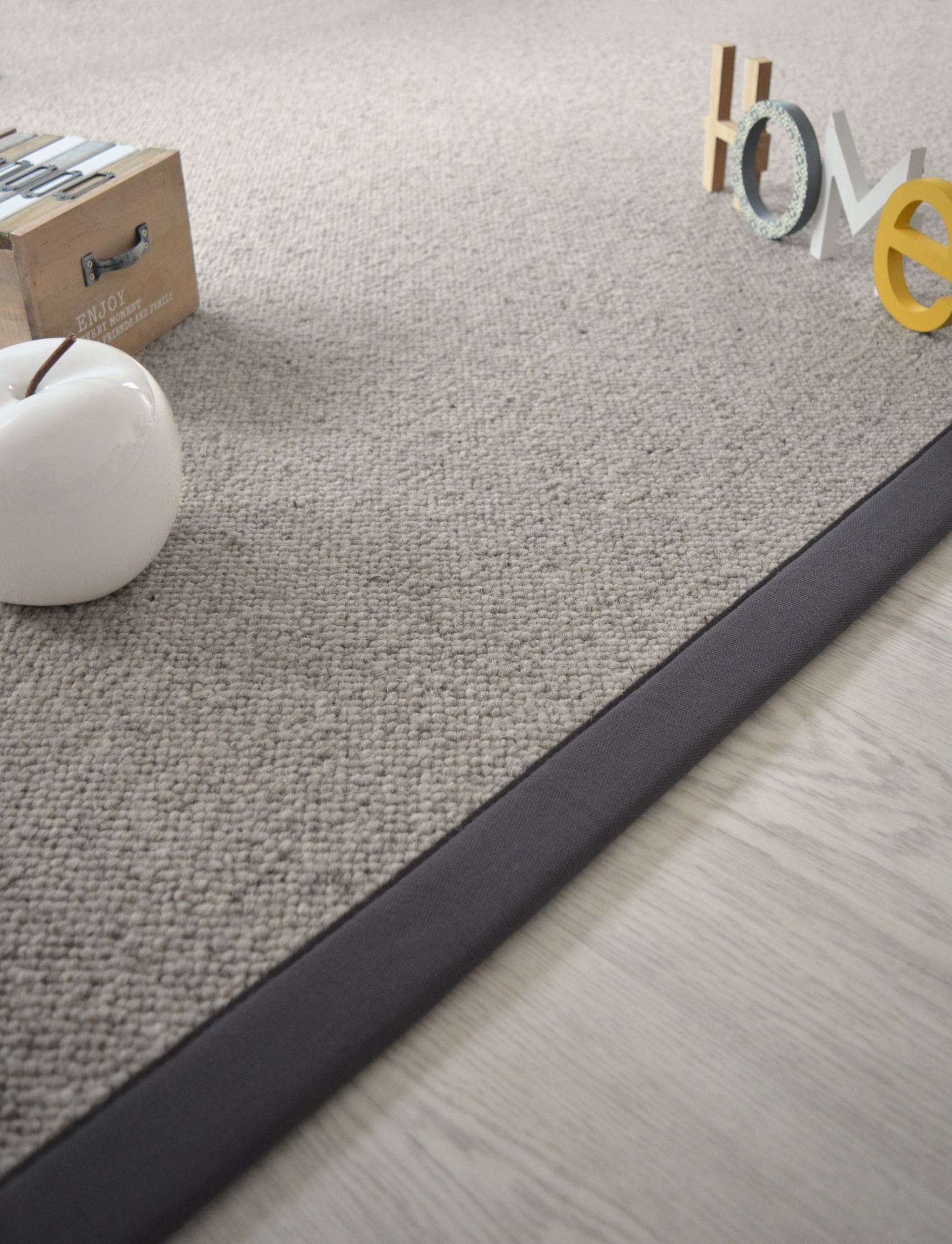 Tapis sur mesure Pure laine Latoon - gris
