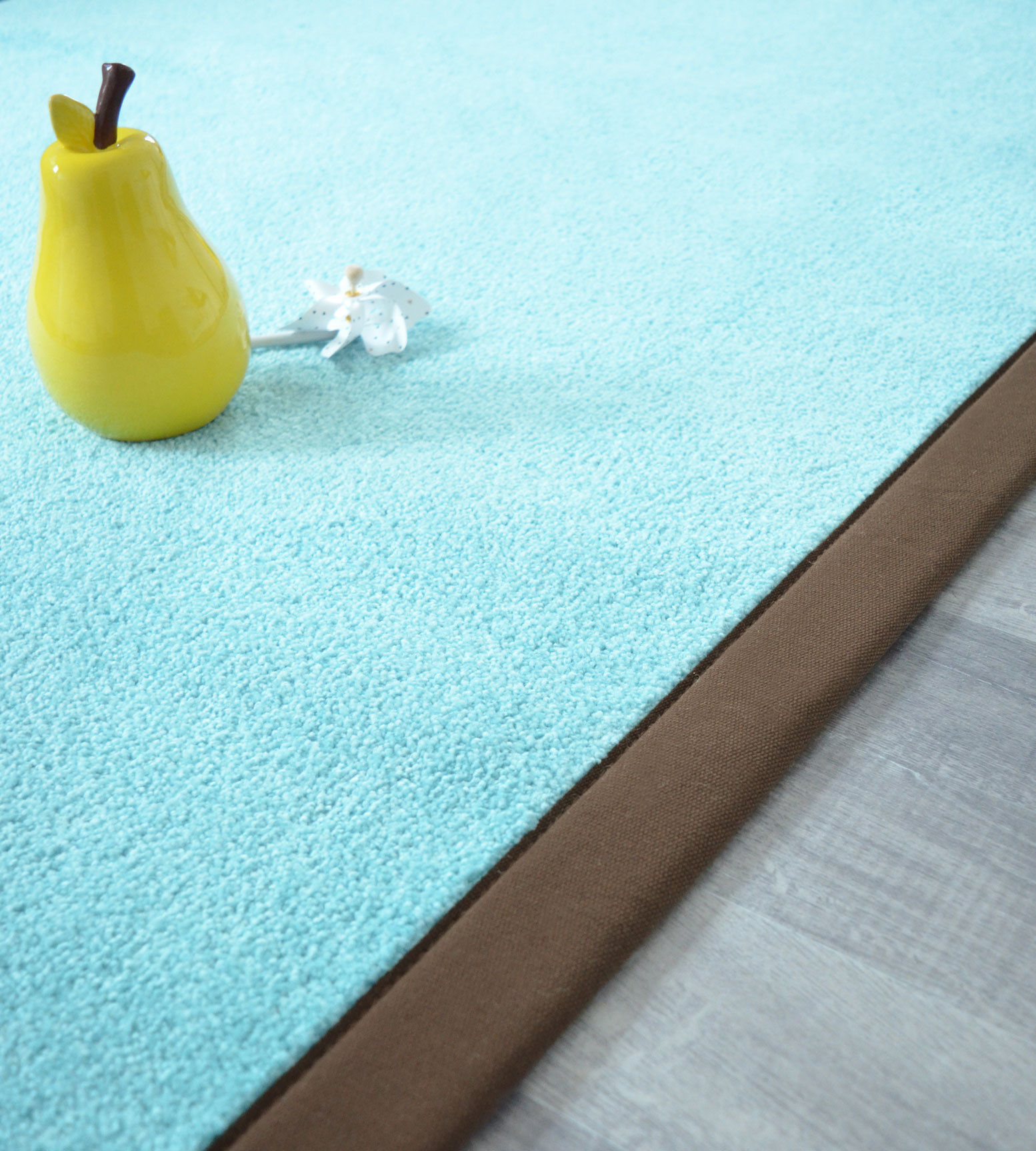 Tapis sur mesure Manège Velours bleu caraïbe