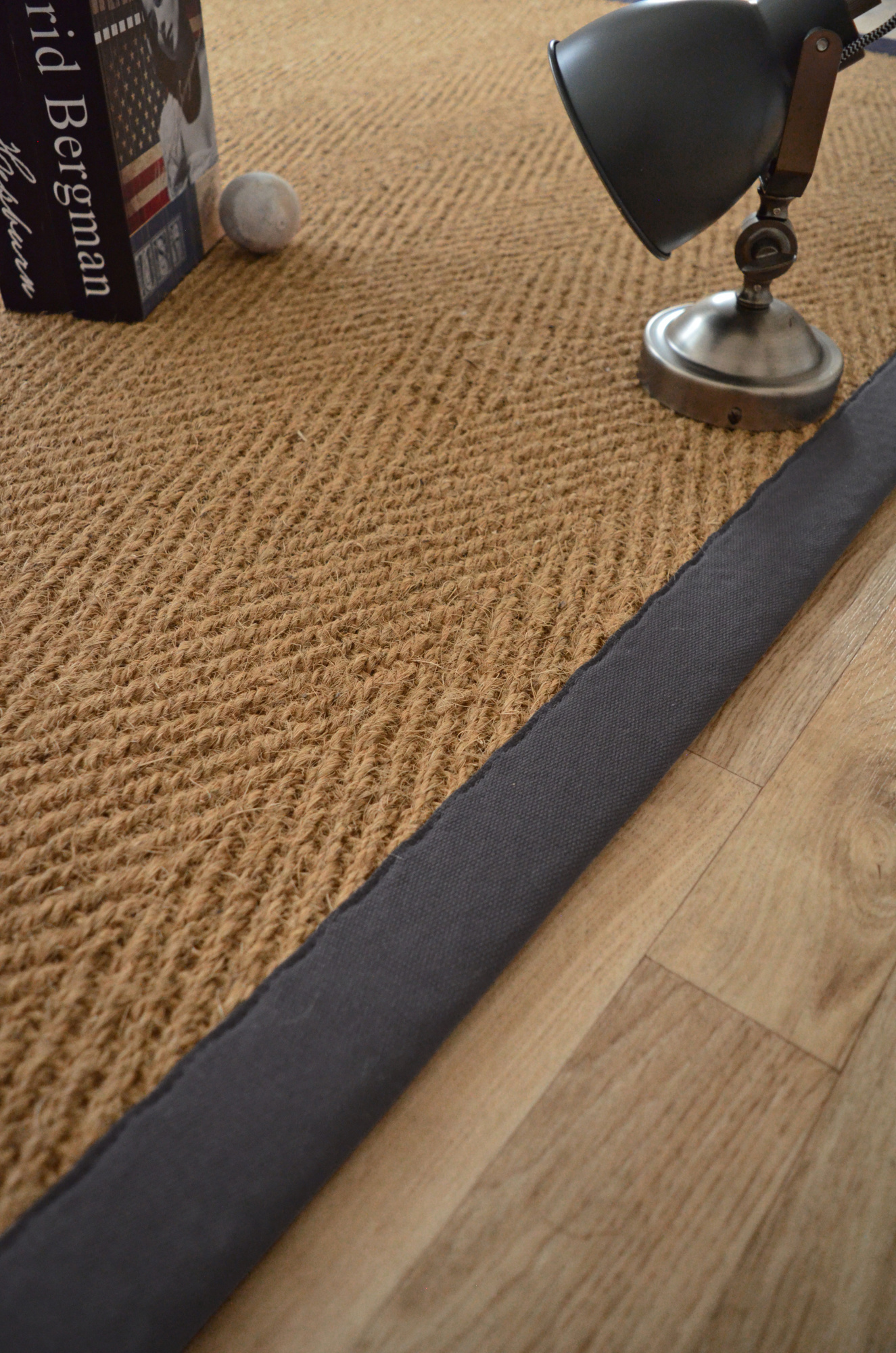 Tapis sur mesure Coco Paravan - Chevron